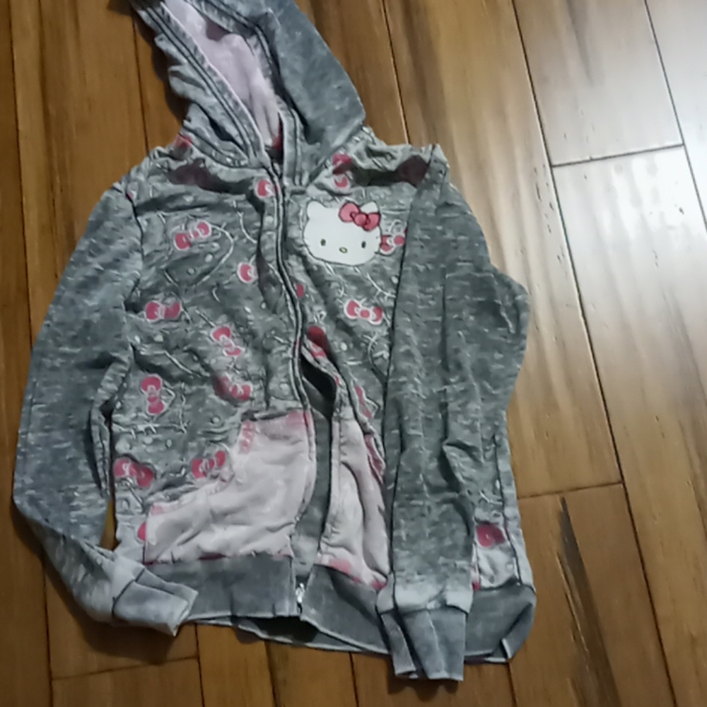 Hello Kitty Sweat shirt